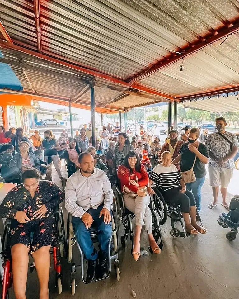 Recebemos benefícios da ADFEGO – Associação dos Deficientes físicos do Estado de Goiás